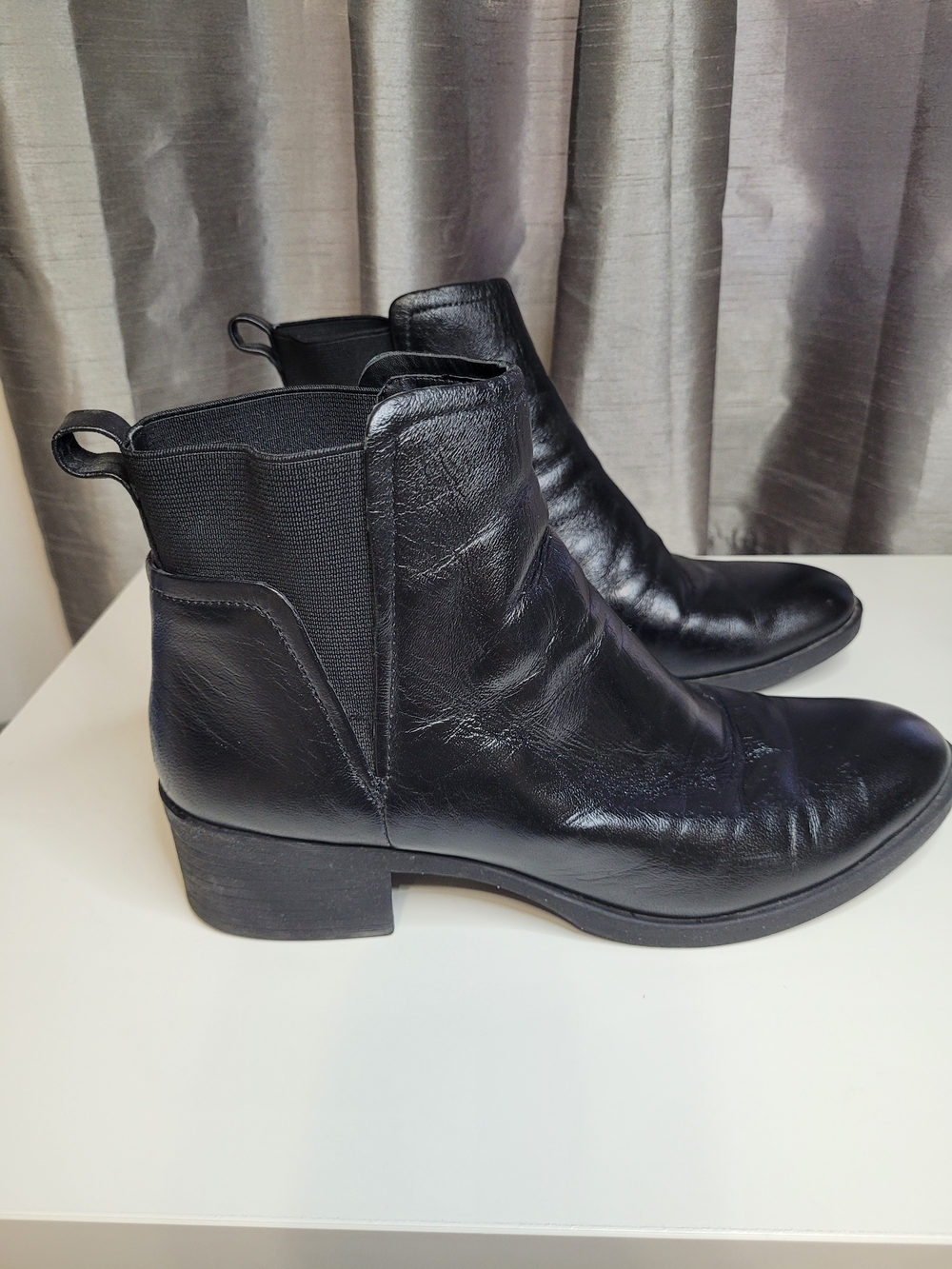 🍂 Kenneth Cole New York Lartie Black Leather Chelsea Boots - Size 7